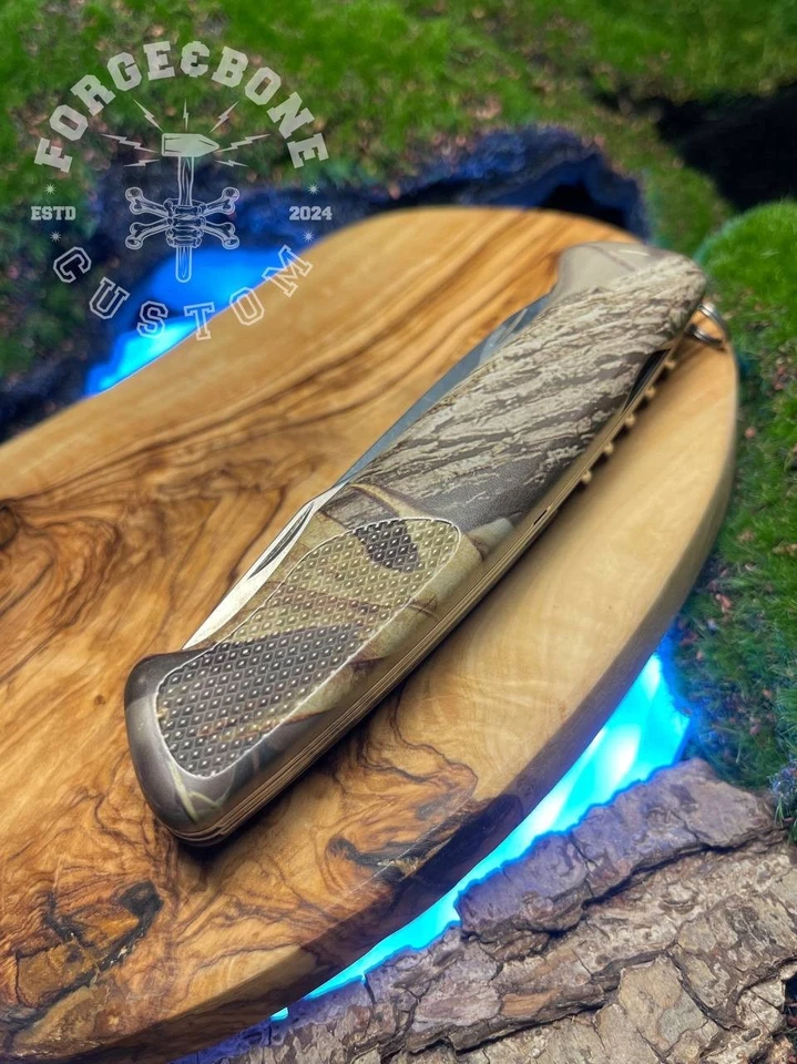 Wenger (Victorinox) Ranger 55 RealTree ‘Hardwoods’ scales (1.077.055.803) - Bild 3 von 4