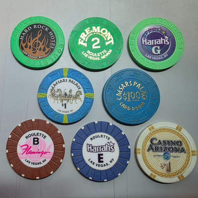 Casino Roulette Table and Money Chips Las Vegas, Arizona Lot