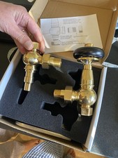 Arroll Wooden Head Antique Brass TRV & lock shield Radiator Valve