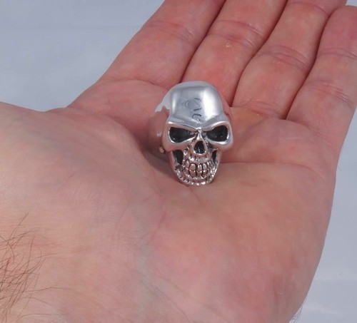 ANELLO DA UOMO ENORME SCHELETRO DI TESCHIO GOTICO PESANTE ARGENTO STERLING 925 - Foto 8 di 12