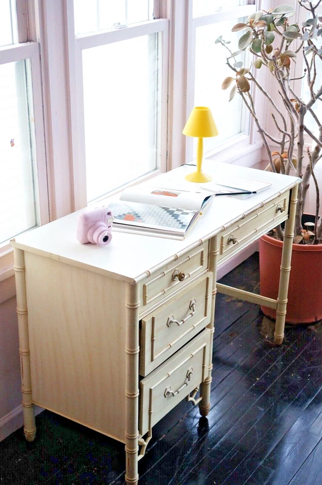 Thomasville Escritorio Hogar Oficina con 4 Cajones Bambú Blanco Madera Allegro De Colección Foto 2 de 4