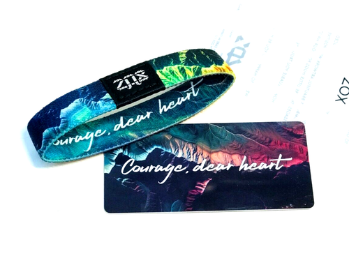 ZOX **COURAGE, DEAR HEART** Silver Medium Single Wristband w/Card - Afbeelding 2 van 3