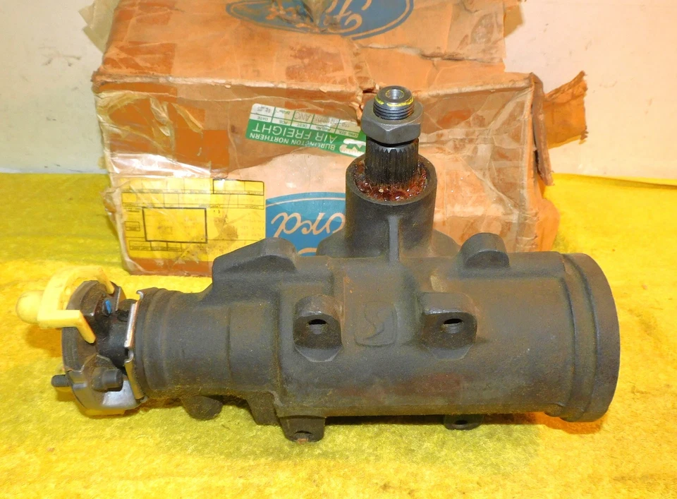 Ford E100 E150 E250 E350 Econoline 1980 1981 1982 caja de cambios dirección asistida nueva de stock Foto 4 de 4