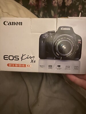 Canon EOS Kiss X4 Digital SLR Camera + Lens EF-S 18-55mm