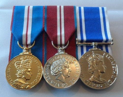 Police Medal Display Case With Photo For 3-4 Medals. - Picture 2 of 5
