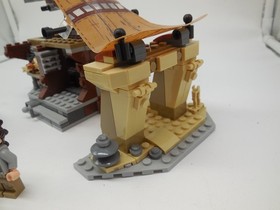 DF5 LEGO Star Wars Encounter on Jakku (75148) RETIRED