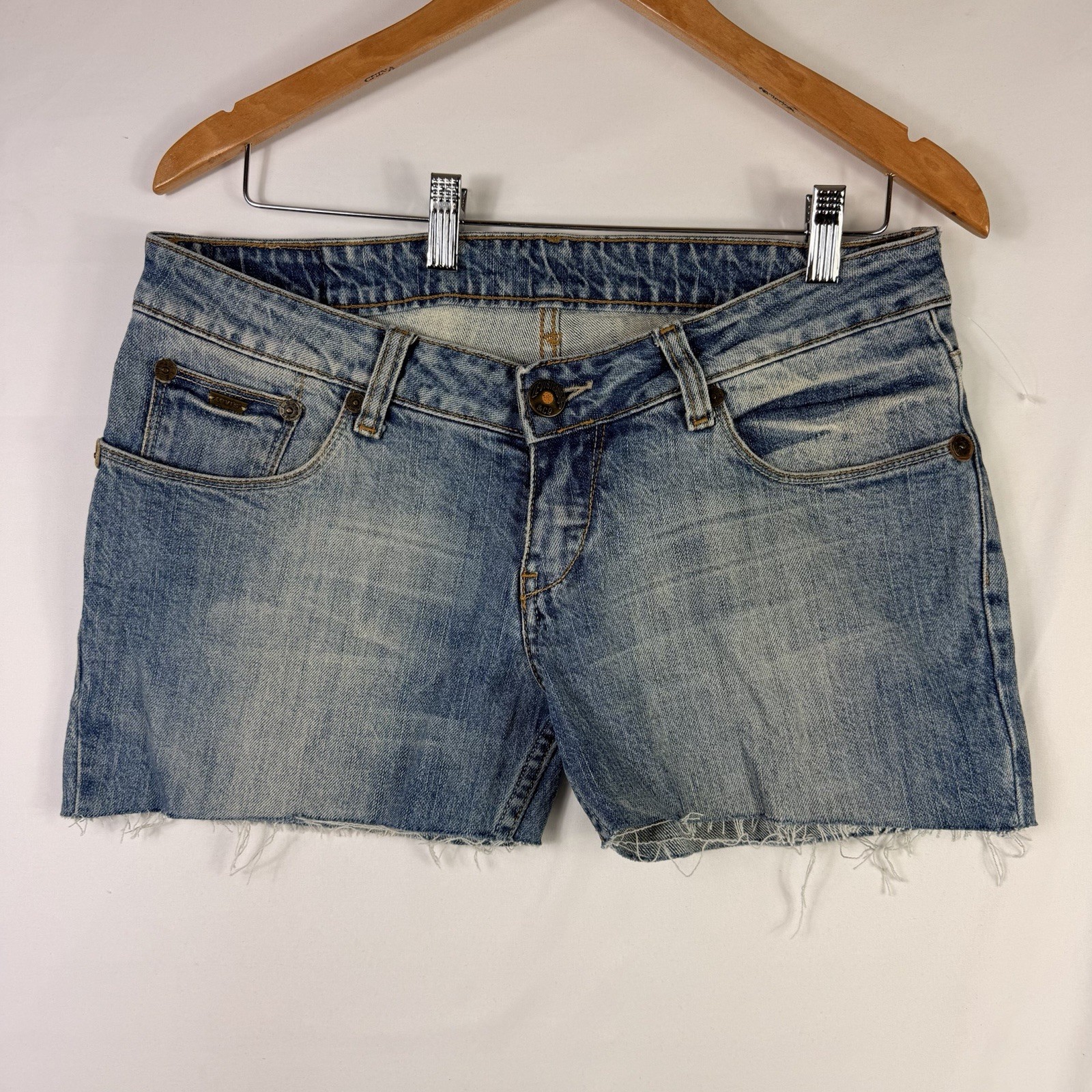 Levi's Cut Off Denim Shorts Y2K Distressed Low Rise Womens Blue Size 32