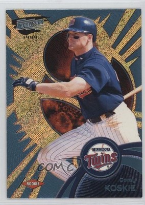 1999 Pacific Revolution Shadow Series 98/99 Corey Koskie #79 b8u