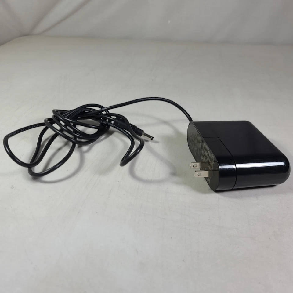 Cargador de fuente de alimentación con adaptador de CA para aspiradora Eureka MC2508A NEC126 NEC220  Foto 2 de 4