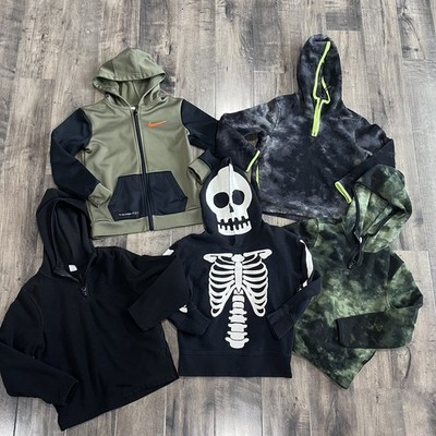 Lot of 5 Boys Hoodies size 5 / XS - Old Navy , Nike, H & M