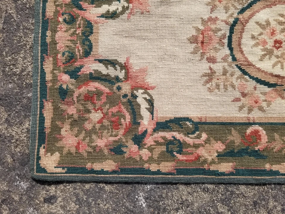 Antique French Aubusson Floral Wool Rug 96x45cm - Image 3 of 4