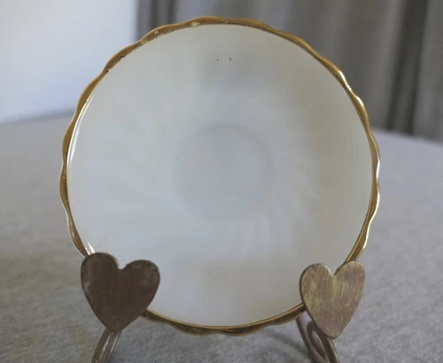 Vintage Anchor Hocking Fire King Gold Trim Swirl White Milk Glass Tea Cup Saucer