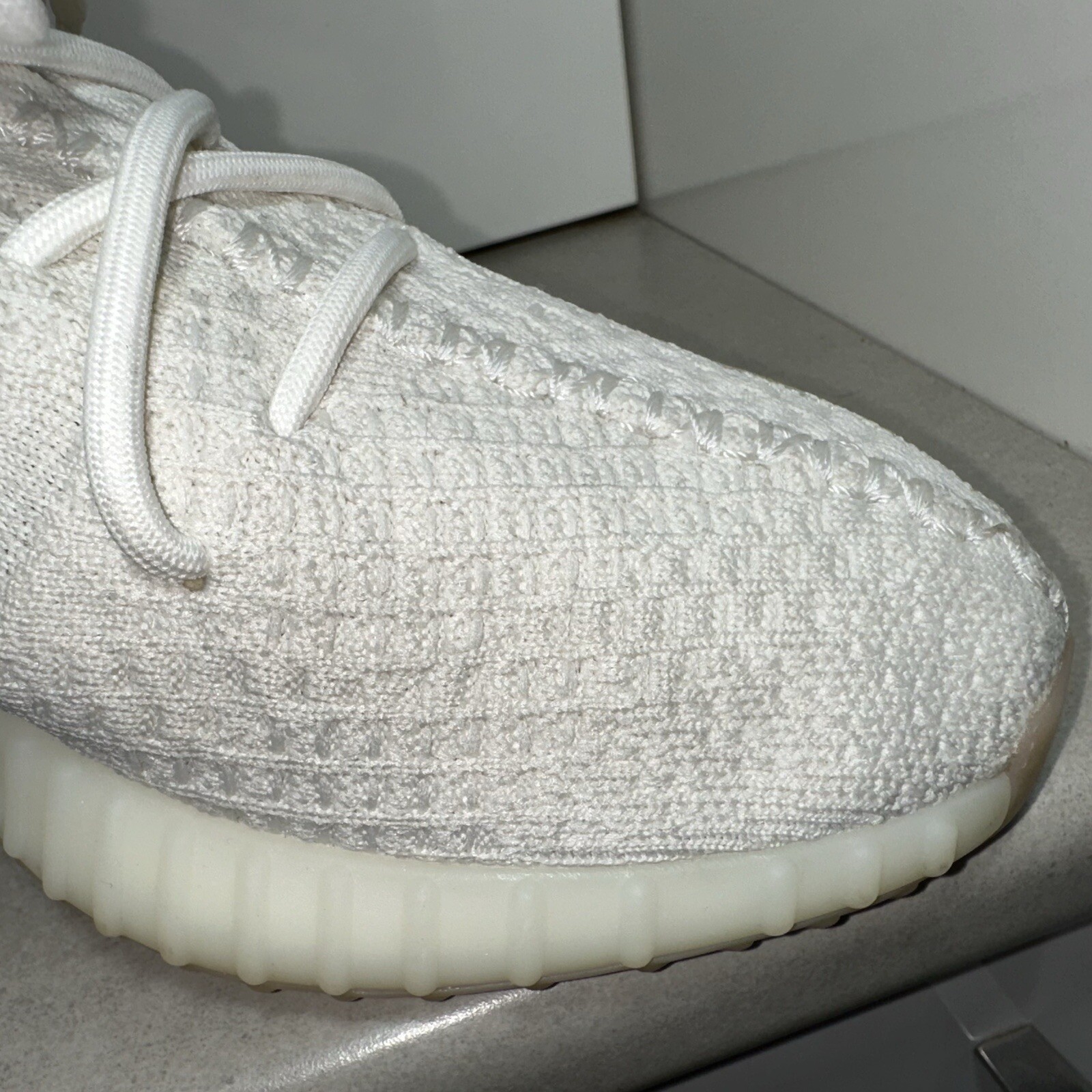 Mens ADIDAS YEEZY Boost 350 V2 Bone Sneakers Size US 11 thumbnail 6