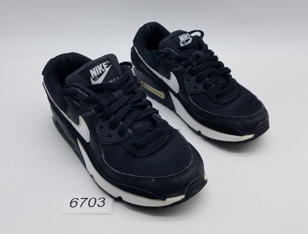 nike air max 90 black size 5.5