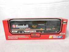Racing Champions Bobby Hamilton 1995 NASCAR Kendall Motor Oil 1:64 Transporter (