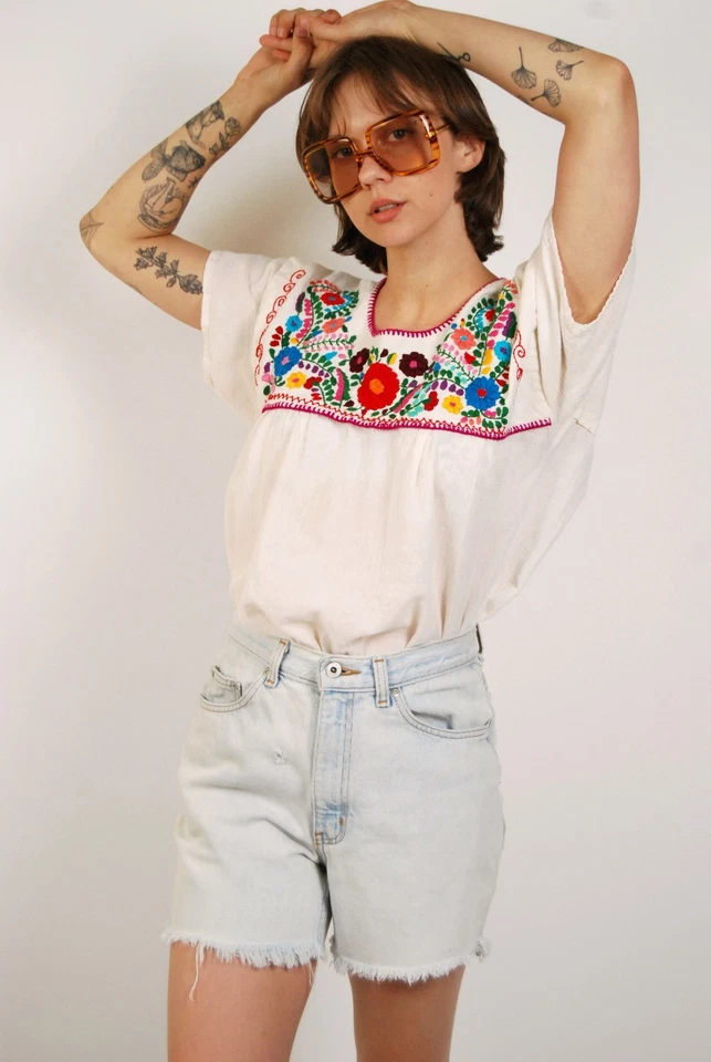 Pantalones Cortos Años 90 Corte (30) Lavado Ligero Vintage Cintura Alta Dobladillo Crudo Pantalones Cortos Azul Denim Foto 4 de 4