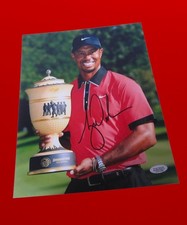 2001 Upper Deck Golf Tiger Woods e-Volve Auto Rookie Card 8