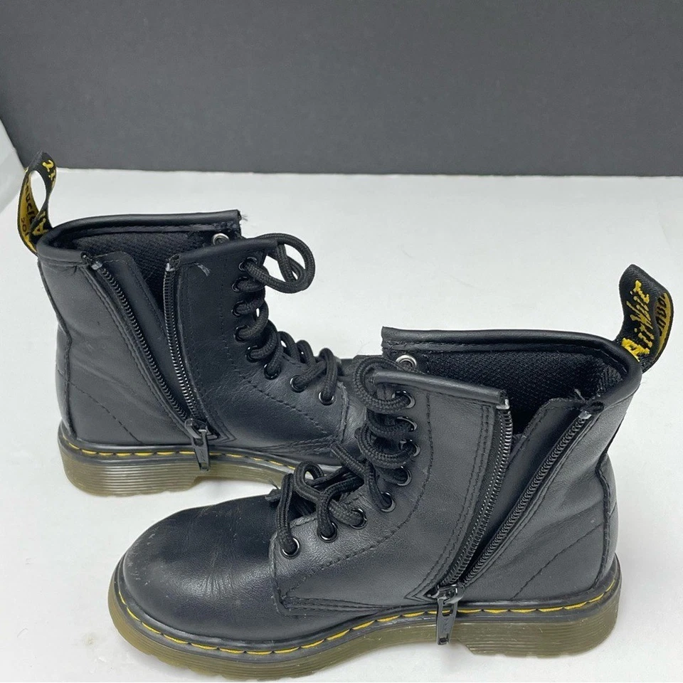 Dr.Martens Boots Boys Size US 11 Black Lace Up Bouncing Soles Side Zip Winter - Image 4 of 4