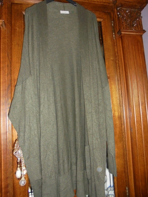 Damenstrickjacke Übergangsjacke tannengrün CANDA 50 Figurschmeichler