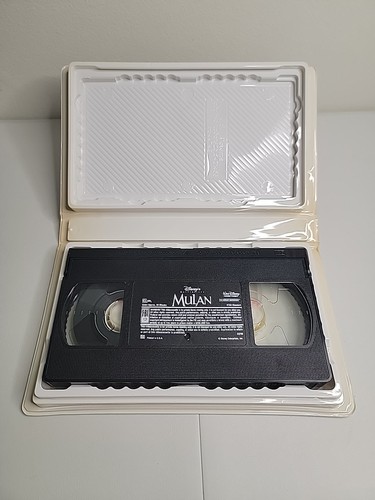 Walt Disney’s Mulan VHS 1999 Video Tape Masterpiece Original First Movie Vintage - Picture 7 of 8