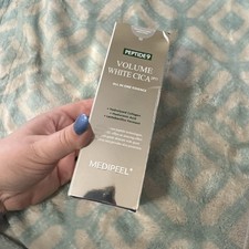MEDI-PEEL - Peptide 9 Volume White Cica Essen...