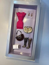 Hello Bolly Luxury Wear #91070 2005 Integrity Toys Fashion Royalty