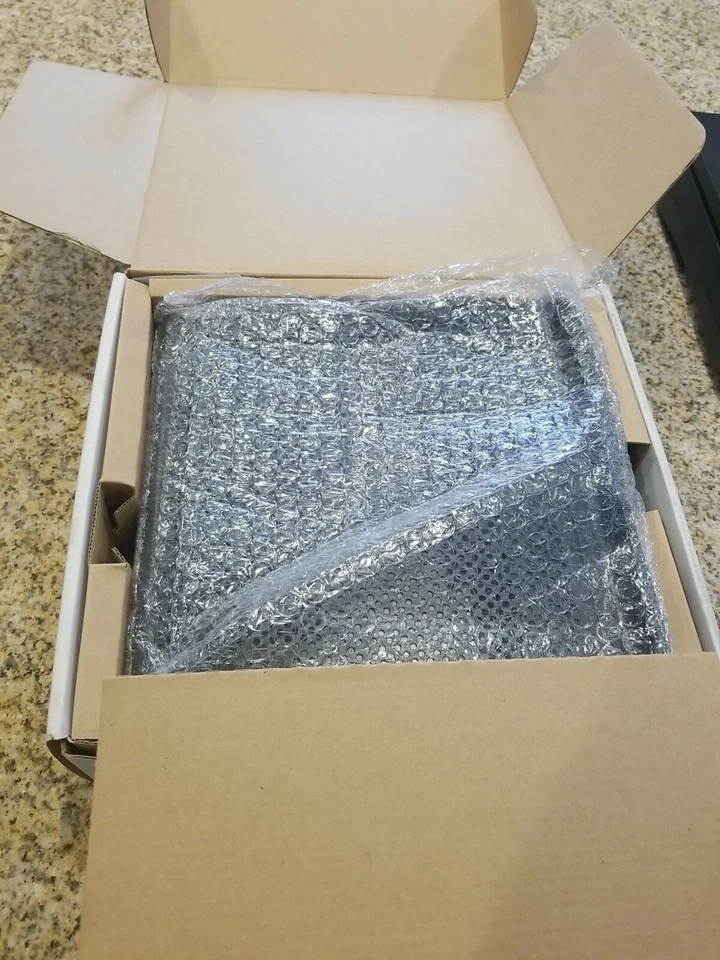 Ubee 3.0 DDW365 DOCSIS Wireless Gateway Wifi Cable Modem Router - Image 3 of 4