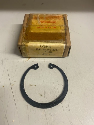 5No, Ex C.O.D.Chilwell 1954, Internal Circlips, 2 1/8"- 52mm, In Original Box.
