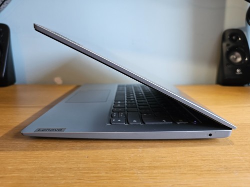 14" Lenovo Ideapad 1 14IGL05 Celeron 1.1GHz 4GB 64GB Silver Windows 11 Laptop - Afbeelding 3 van 6