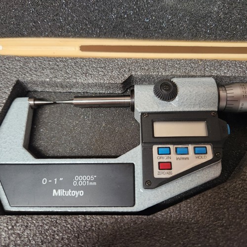 Mitutoyo 342-711 0-1'' Digimatic Point Micrometer - Picture 2 of 11
