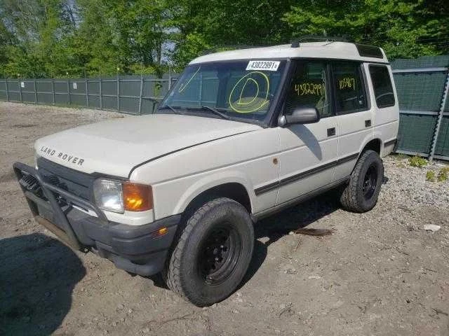 Used Front Left Fender fits: 1999 Land rover  Discovery from VIN 142913 Front Le Foto 2 de 4