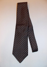 Brooks Brothers "346" Pure Silk Paisley Design Men`s Necktie USA Made