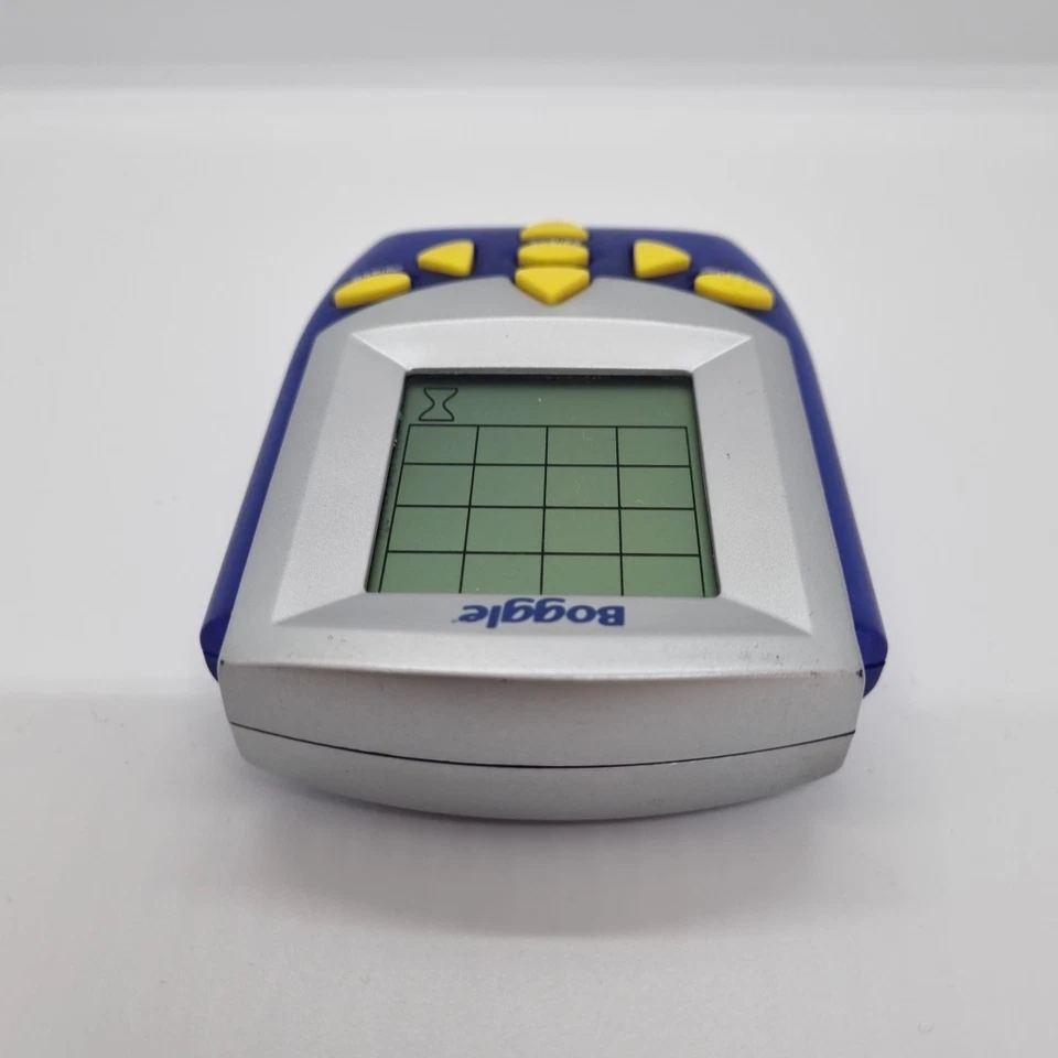 Boggle Electronic Hand Held 3 Minute Word Search Game Hasbro 2002 Tested - Image 4 of 4