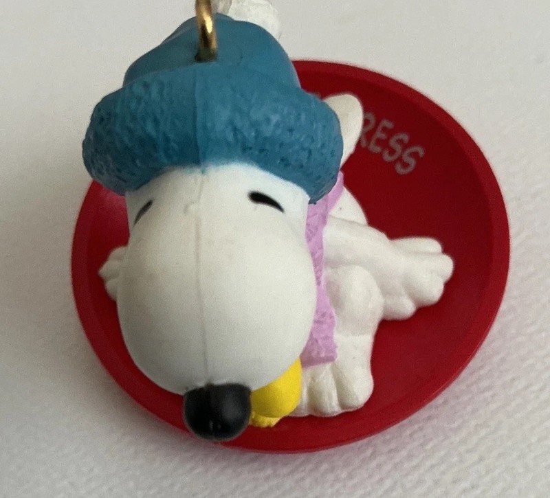 Peanuts Ornament 1986 Snoopy and Woodstock Beagle Express Sledding Fun Schulz