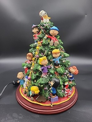 ダンバリーミント スヌーピー チャーリーブラウン ピーナッツ クリスマス Danbury Mint The Peanuts Christmas Tree Lights Up Charlie Brown