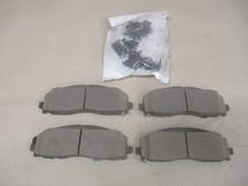 Jeep Wrangler 4 Dodge Journey JC Bremsklötze Bremsbeläge vorne SATZ NEU original