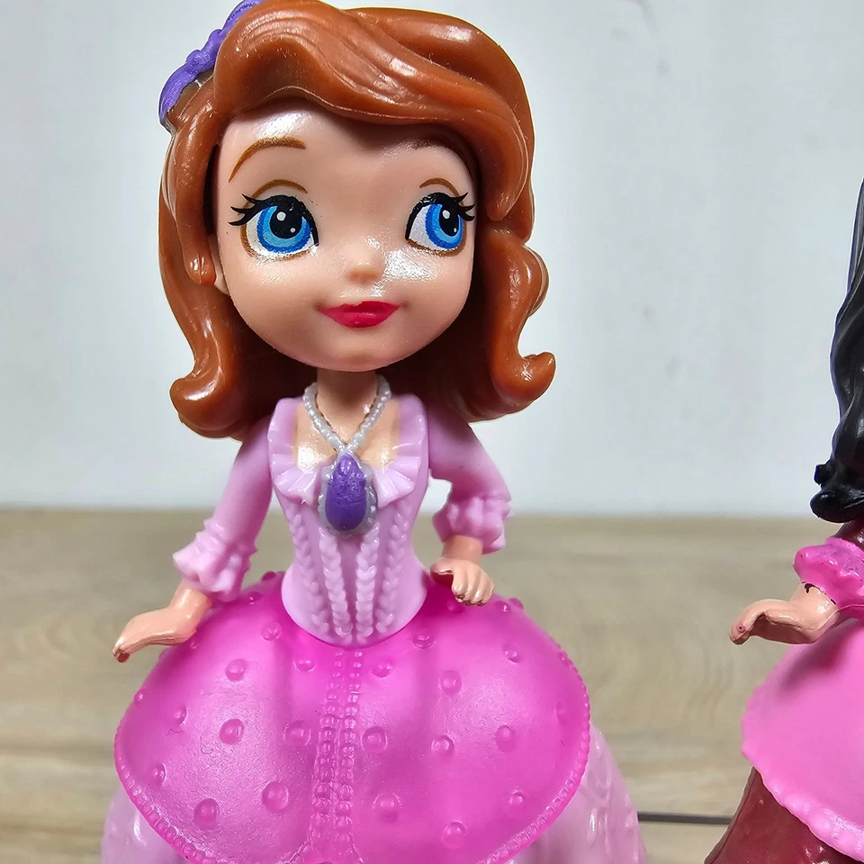 Mattel Disney Jr Sofia the First Mini Doll Princess Sofia and Vivian Figures 3" - Image 3 of 4