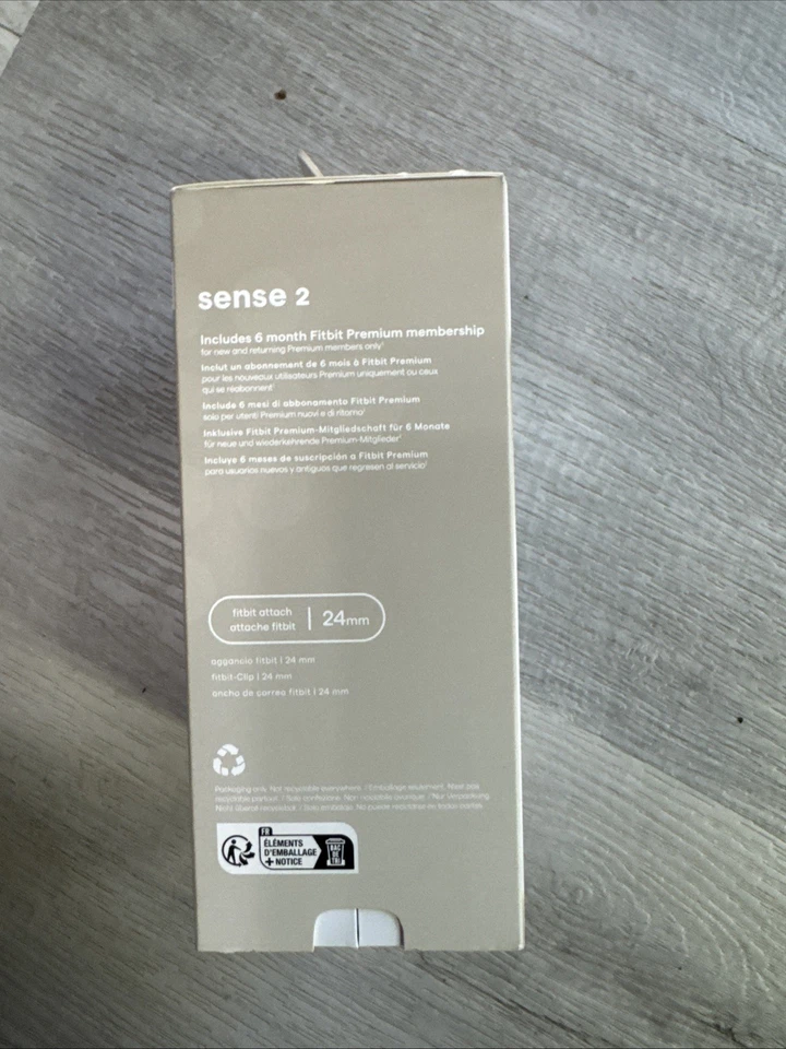 Reloj Inteligente Fitbit Sense 2 - Aluminio Platino con Banda Blanca Lunar, Nuevo Foto 2 de 4