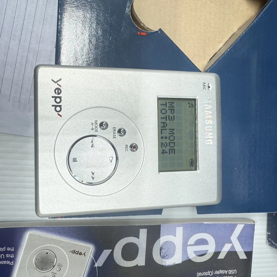 Samsung YEPP' YP-E64 PES 1999 Интернет MP3 музыкальный плеер - совершенно новый!! - Изображение 4 из 4