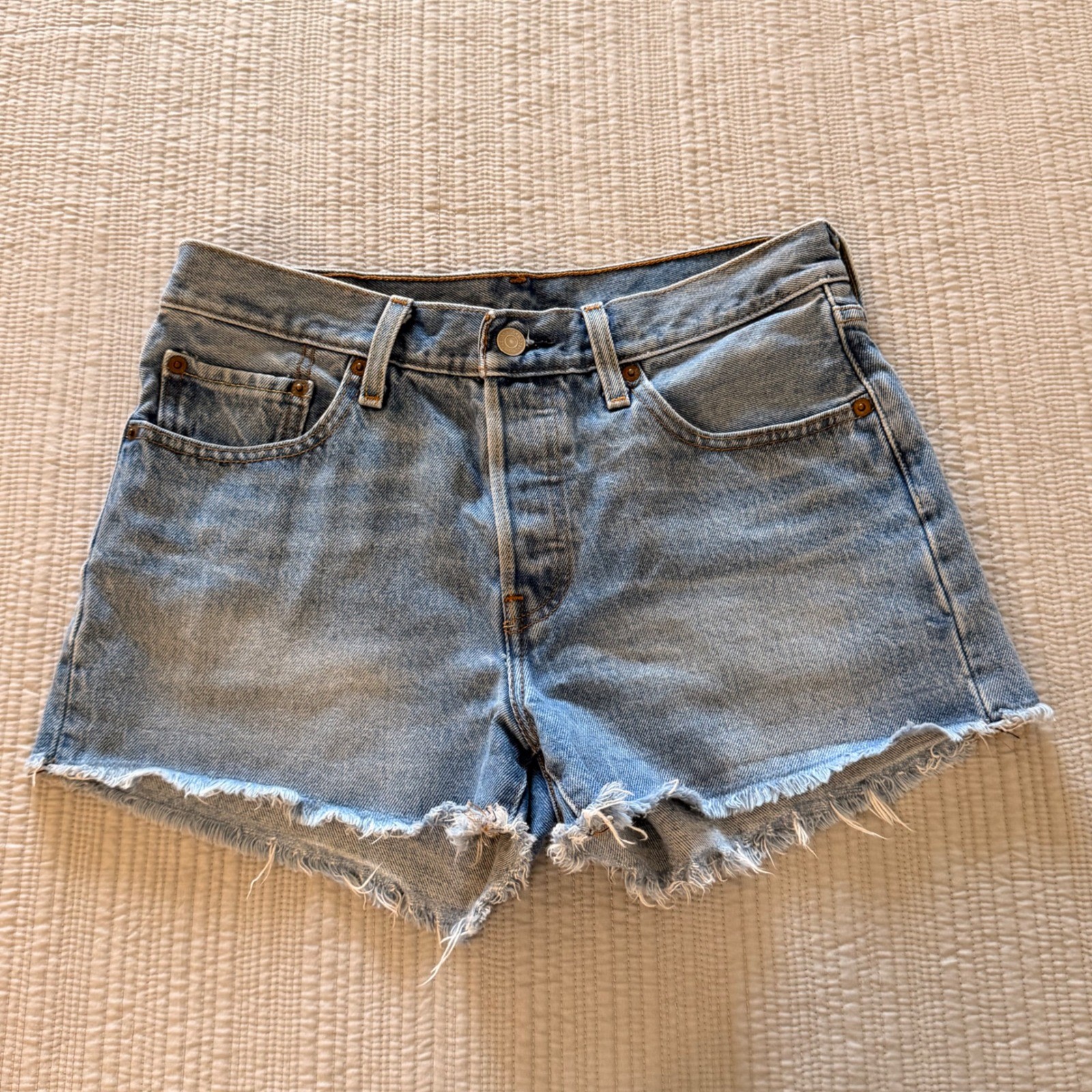 Levis 501 Original Women's High Rise Cut Off Denim Shorts Button Fly Size W27