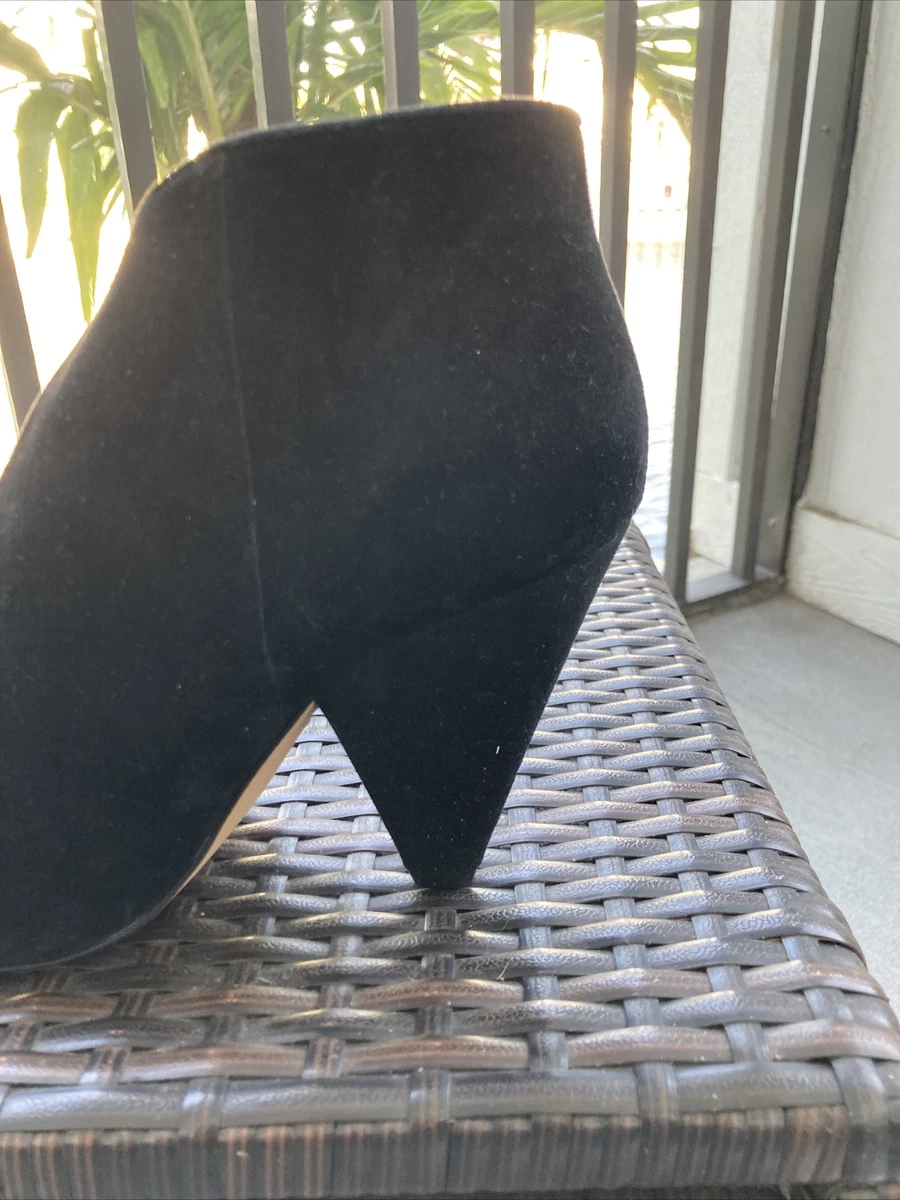 Vince camuto clearance mitsen suede shooties