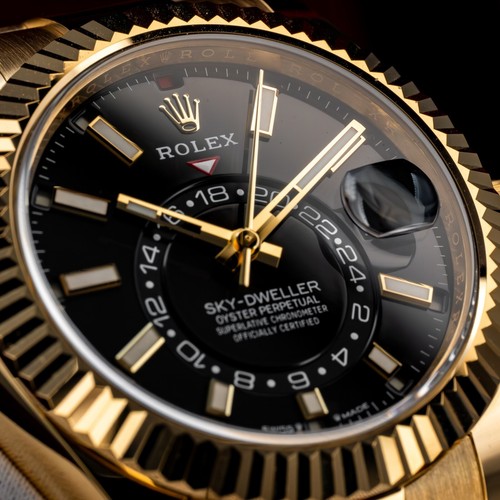 Rolex Sky-Dweller Yellow Gold Black Dial 42mm MINT Complete Box & Papers 336938 - Picture 4 of 22