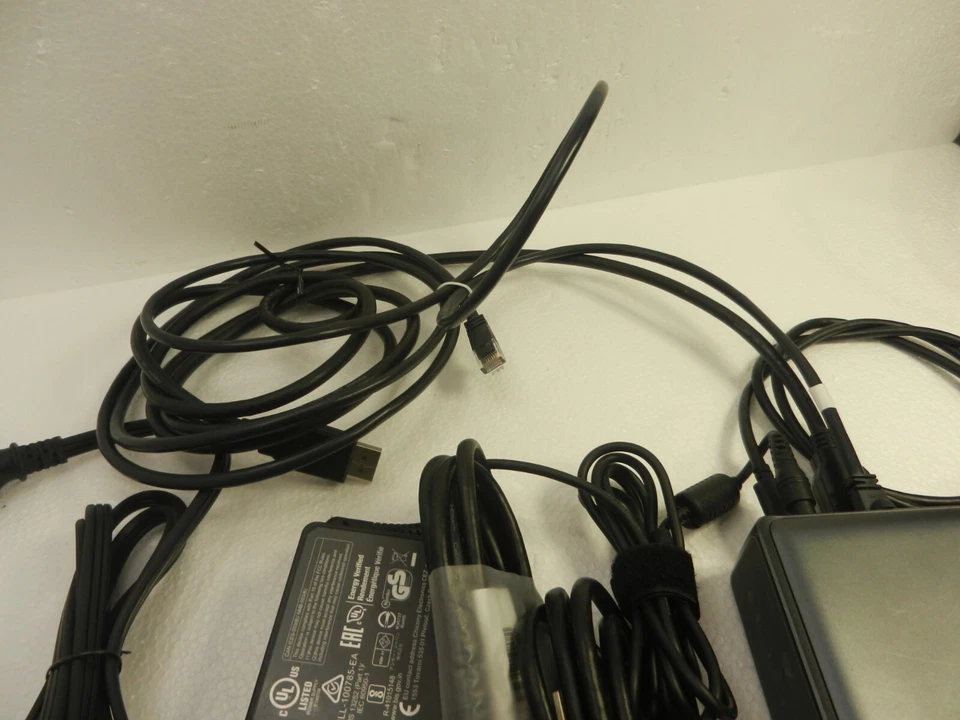 Док-станция Anker PowerExpand 13 в 1 USB-C с адаптером переменного тока и кабелем USB-C A8392 - Изображение 2 из 3