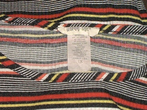 URBAN ROSE Striped Tunic Top 2 Side Ties Size 1X Lightweight Black Red Yellow - Picture 2 of 7