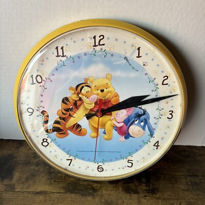 Winnie the Pooh 掛時計 Rare Disney Wall Clock Based On “Winnie The Pooh” Battery Operated