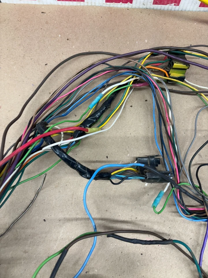 67 68 70 1972 Chevrolet GMC camión blazer proyecto tablero fusible mamparo arnés de cables Foto 4 de 4