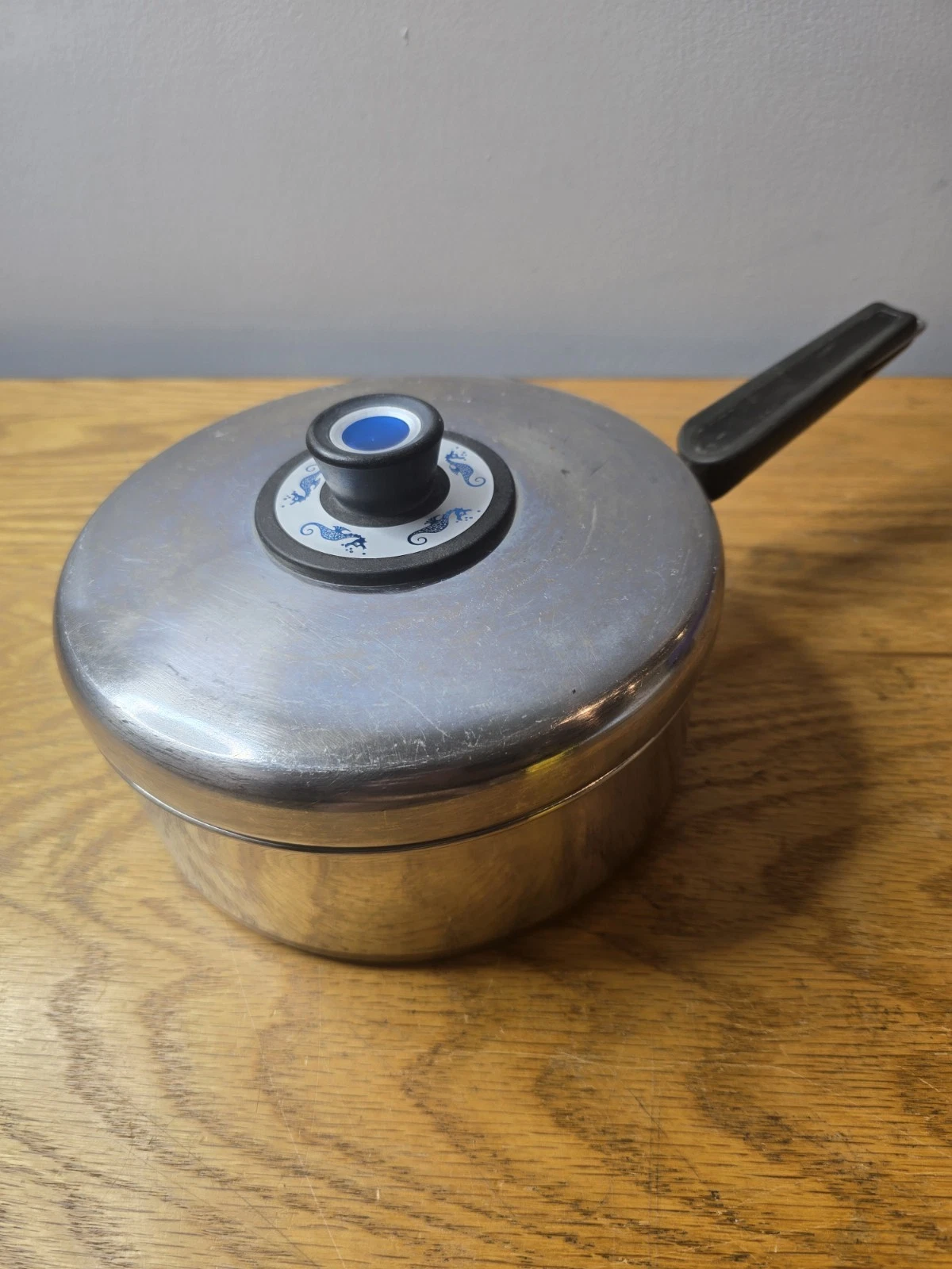 Vintage Revere Ware 2qt Neptune Seahorse Pan And Lid