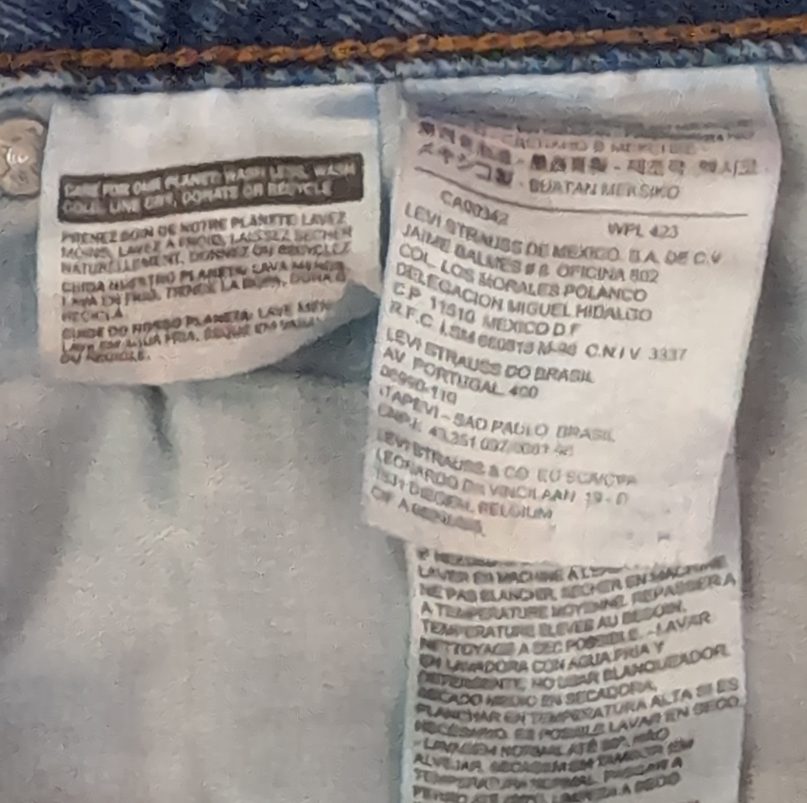 Levi Strauss Medium Wash Patch Button Straight De… - image 4