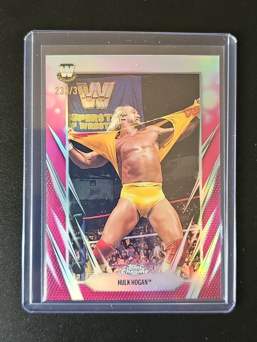 2026 Topps Chrome WWE Hulk Hogan #25 Magenta Pink Refractor /399