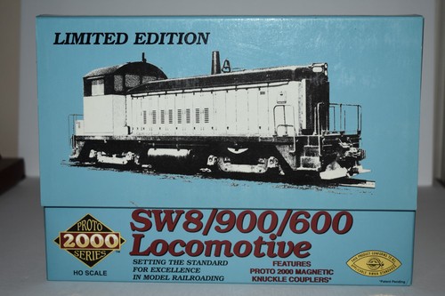 HO Scale Proto 2000 30083 Boston & Maine SD8/900/600 Diesellok C56688 | Zustand: Used